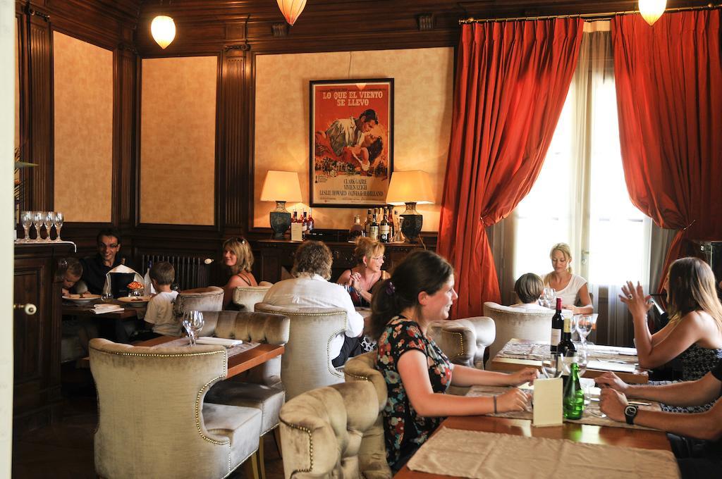 Castel Peyssard Bed & Breakfast Perigueux Bagian luar foto