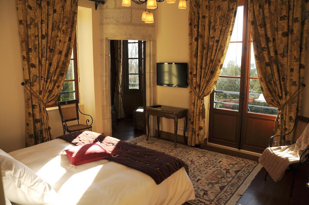 Castel Peyssard Bed & Breakfast Perigueux Ruang foto